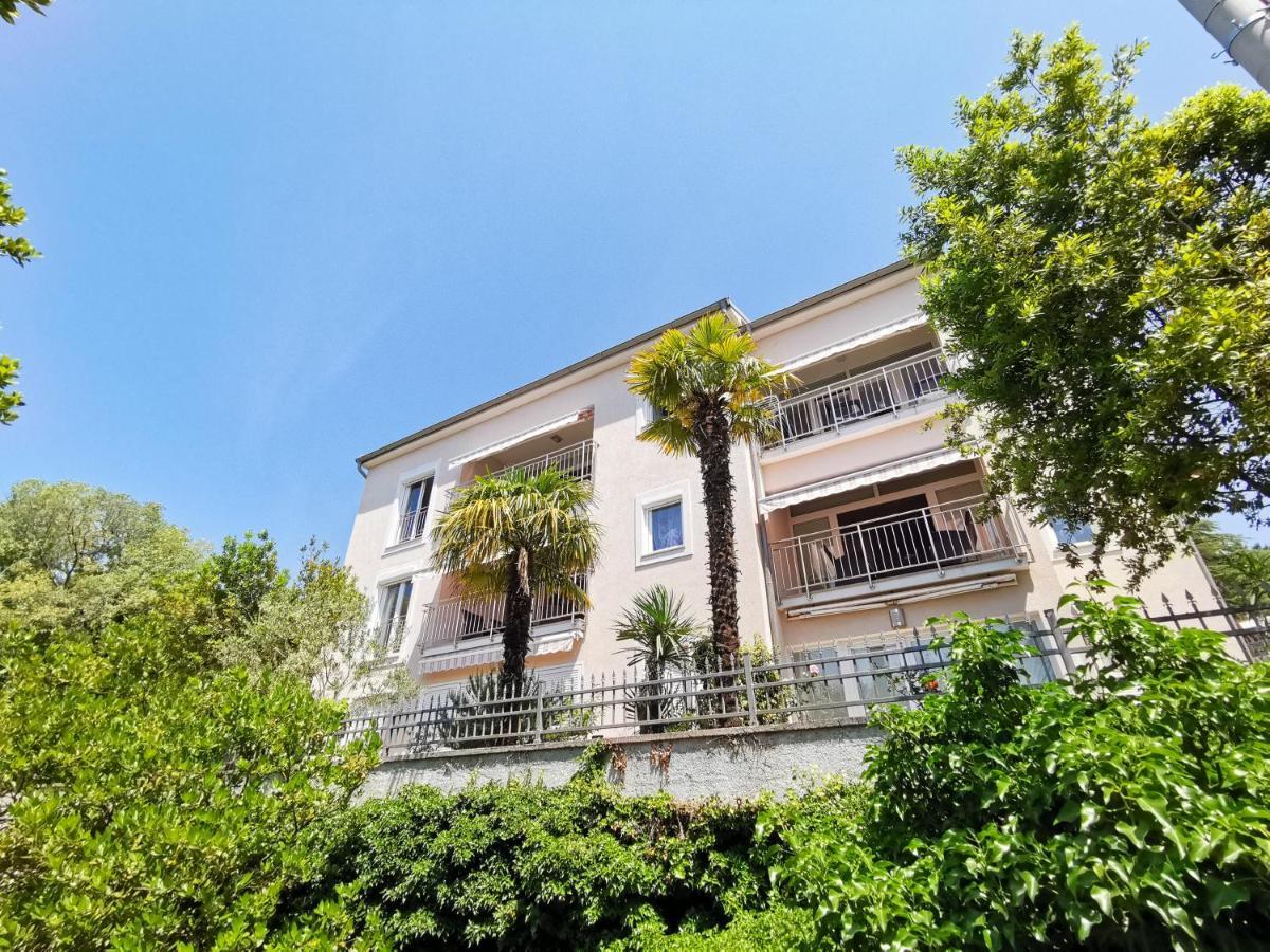Villa Sara Lux Crikvenica Exterior foto